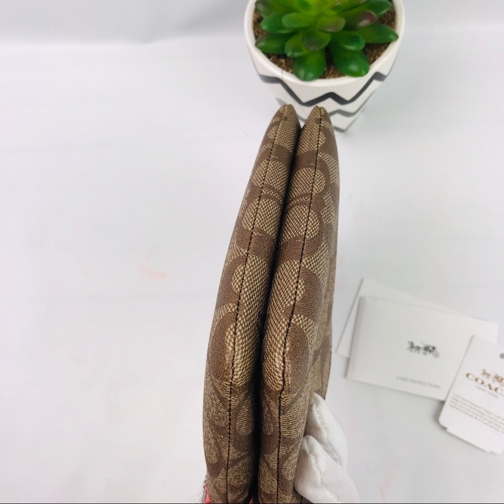 Authentic Coach Double Zip Brown Wristlet Wallet - Picture 7 of 8